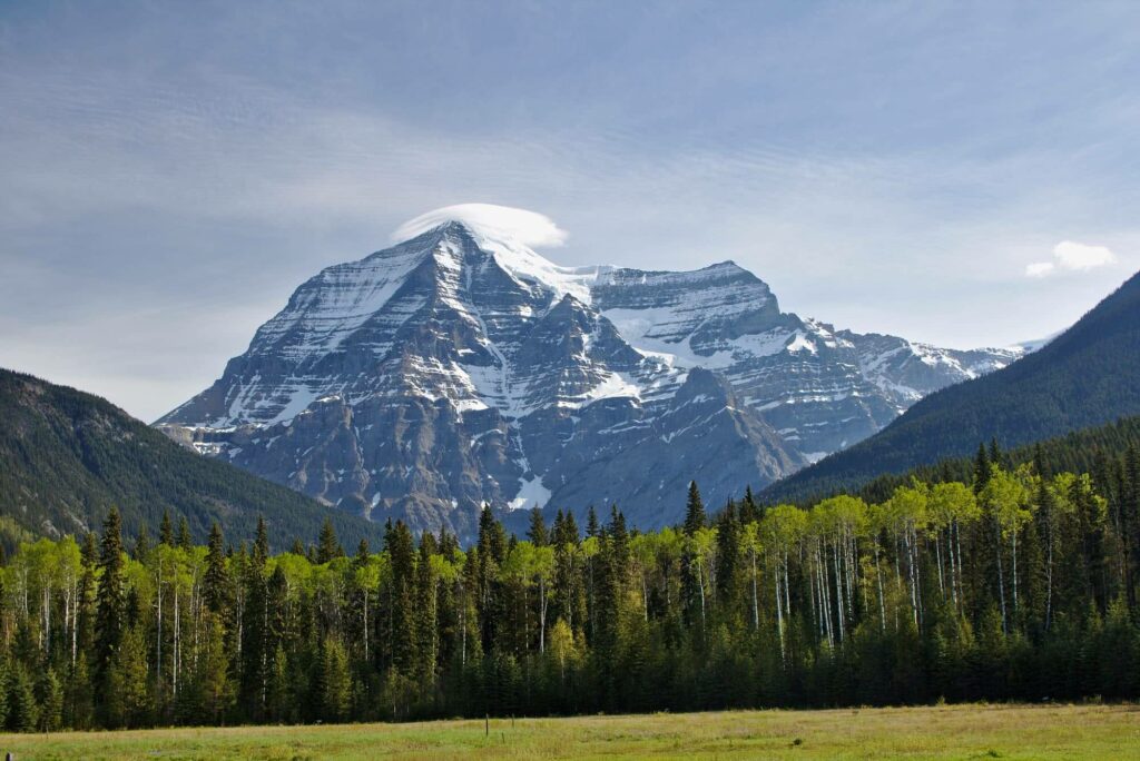 Jahresrückblick 2018 - Unsere Erlebnisse in Bildern 7 Der Mount Robson ist mit 3954 Metern der höchste Berg der kanadischen Rocky Mountains.