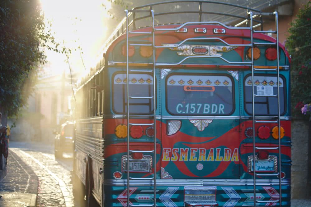 Ein typischer Chicken Bus zur Fortbewegung in Guatemala