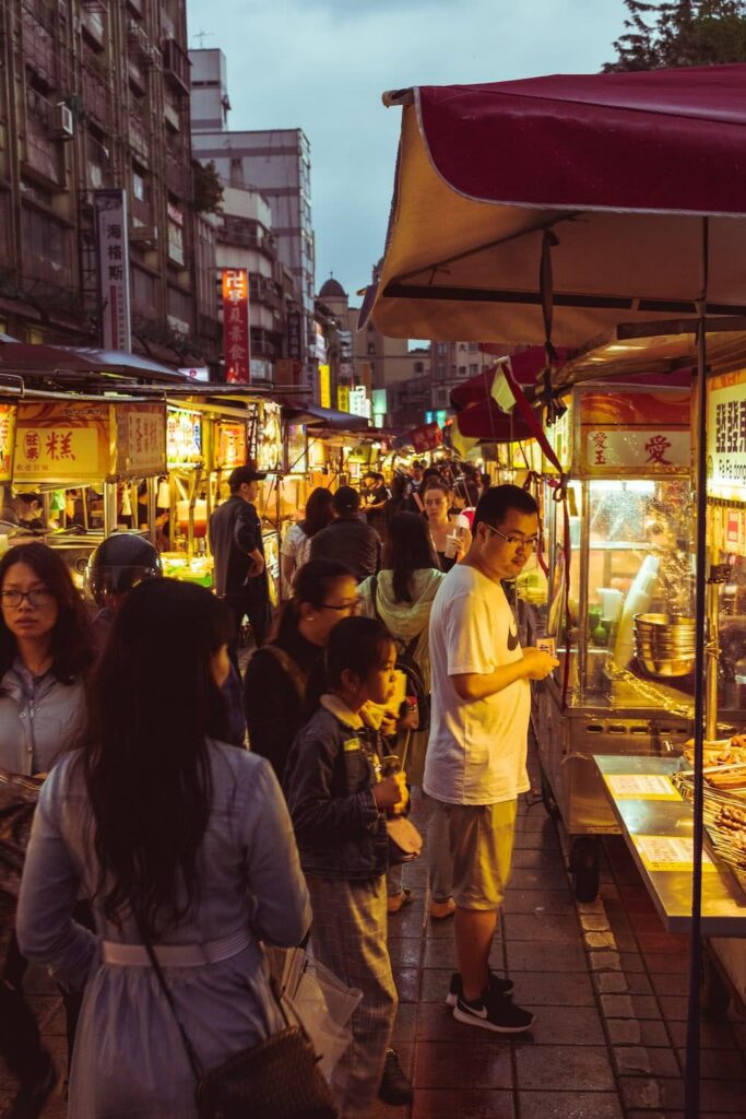 Weltreise: Taipei – Hinein in eine andere Welt 9 Auf einem Nachtmarkt gibt es viele exotische Gerichte.