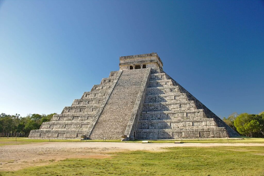 Weltreise: Valladolid und Chichén Itzá – Eines der neuen 7 Weltwunder 5 Das wohl bekannteste Fotomotiv von Chichén Itzá: die große Pyramide.