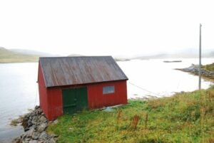 Eine kleine Fischerhütte auf den Lofoten.