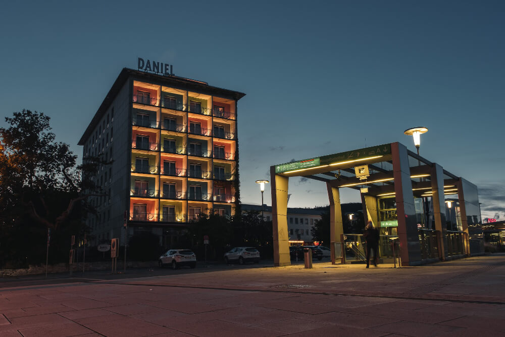 Das Hotel Daniel liegt direkt am Grazer Hauptbahnhof