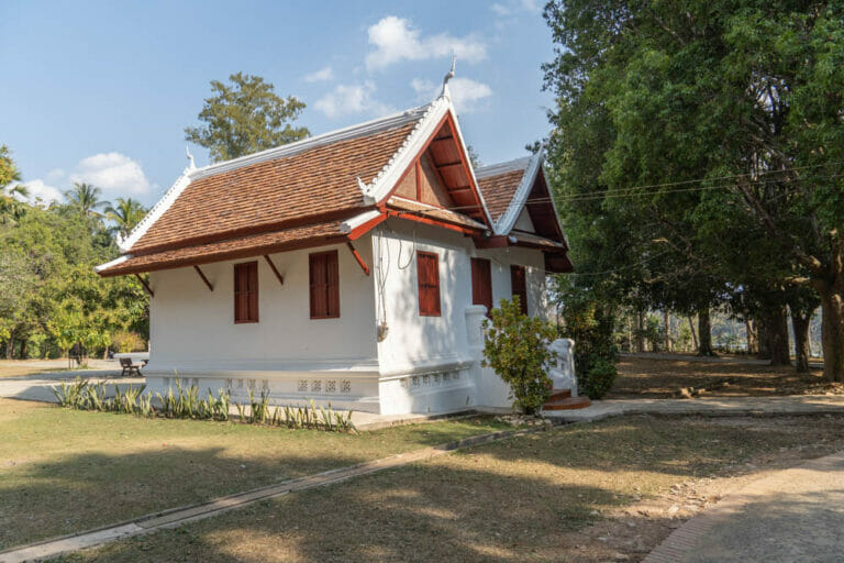 Haus beim Wat Chom Pet