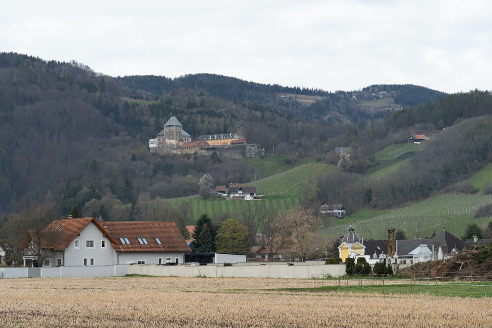 Blick auf die Burg Deutschlandsberg