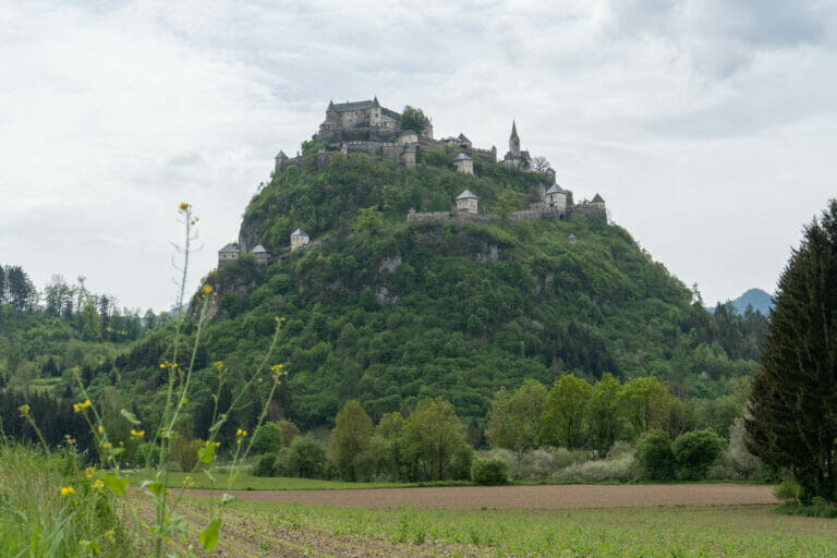 Die mächtige Burg Hochosterwitz