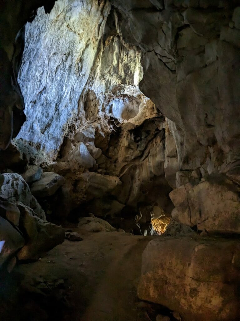 Phanai Cave in Muang Ngoy