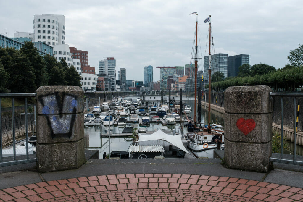 Blick auf den Medienhafen