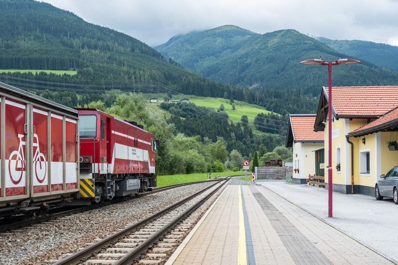 Sommerurlaub in Österreich ohne Auto – Meine 8 Reiseziele & Tipps