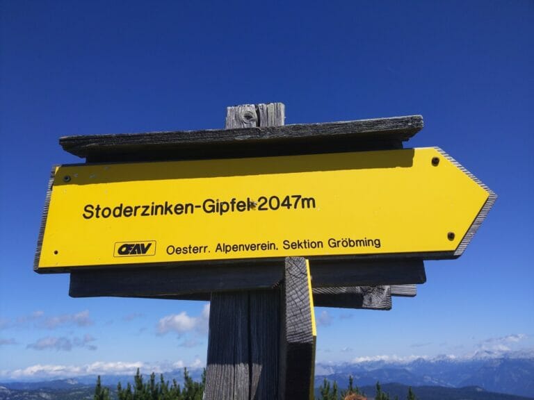 Wandertafel zum Stoderzinken-Gipfel
