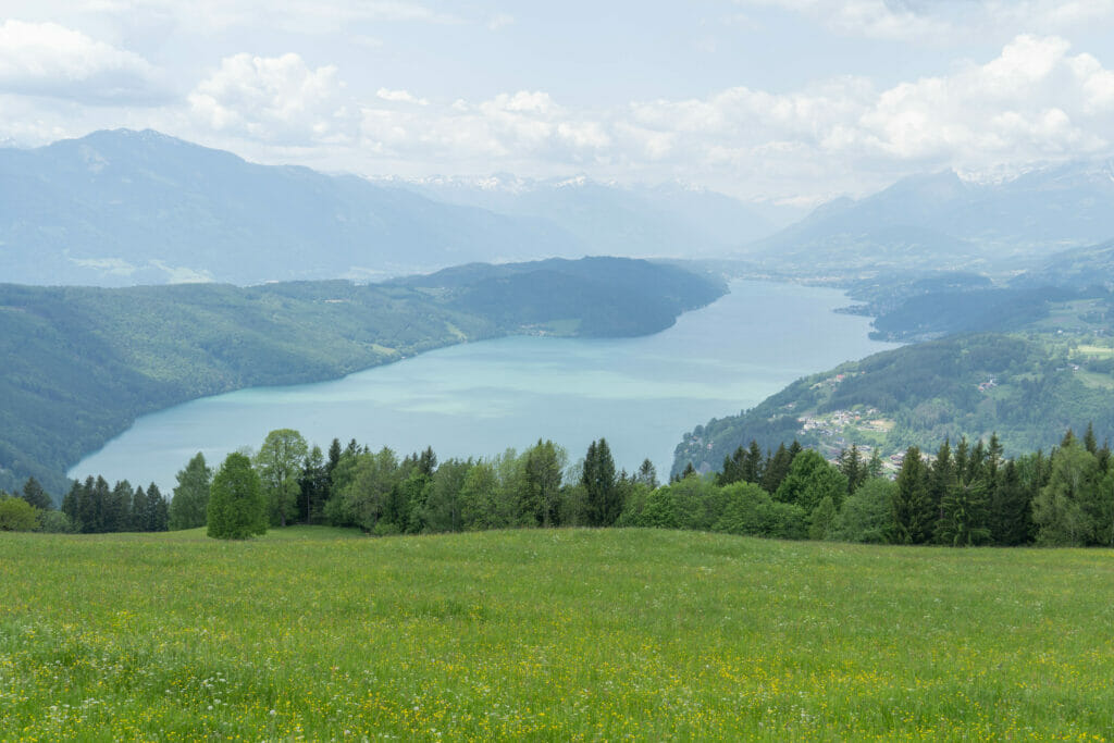 Blick auf den ganzen Millstättersee