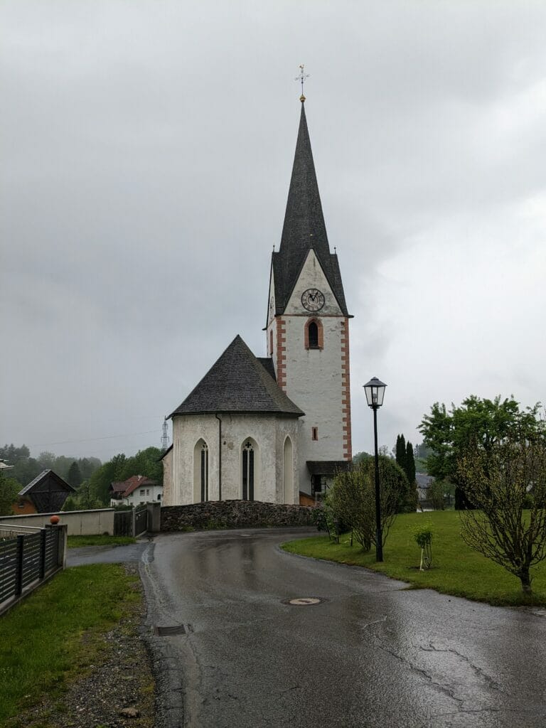 Die Wallfahrtskirche Maria Schnee in Matzelsdorf