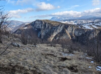 Wanderung zum Bergdorf Lukomir / Wandern in der Nähe von Sarajevo