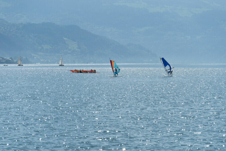 Wassersport an sonnigen Tagen am Millstätter See