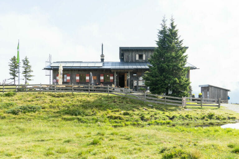 Zollnerseehütte des Alpenvereins